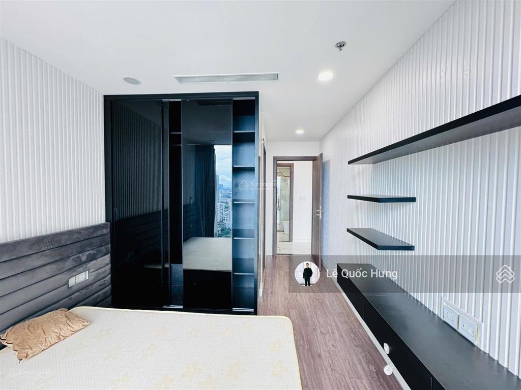 Bán văn phòng đa năng sunshine sky city (2pn + 2wc) dt 70m2 full nội thất giá 4tỷ300 (bao thuế phí)