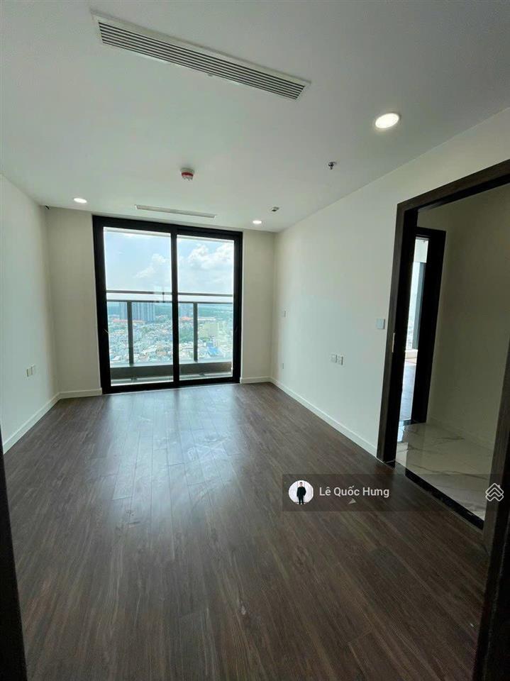 Bán căn hộ sunshine sky city (4pn+1, 3wc) dt 132m2 tầng cao giá bán 8ty500 (bao thuế phí)