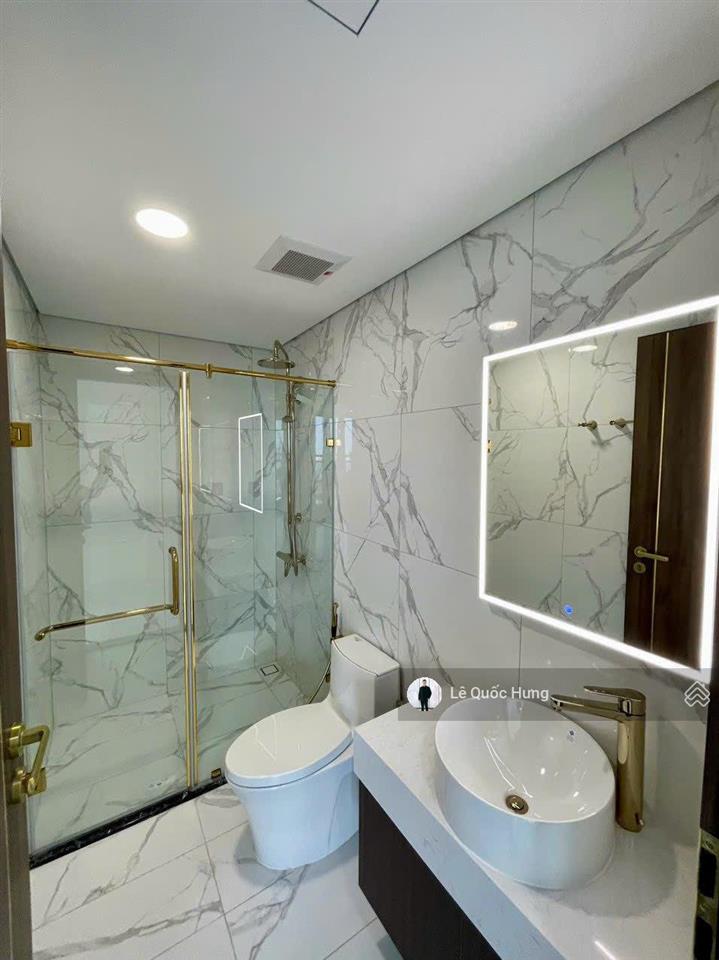 Bán căn hộ sunshine sky city (4pn+1, 3wc) dt 132m2 tầng cao giá bán 8ty500 (bao thuế phí)