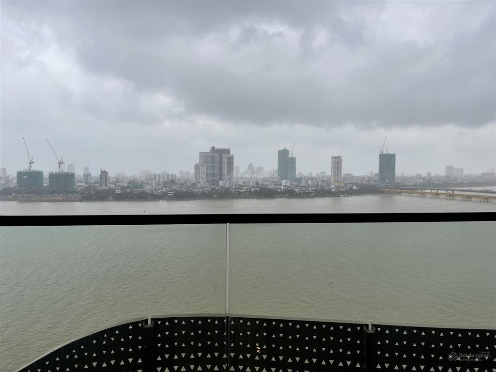Chính chủ gửi bán căn 3pn152m2 view trực diện sông hàn  biển mỹ khê  bàn giao nhà vào ở ngay