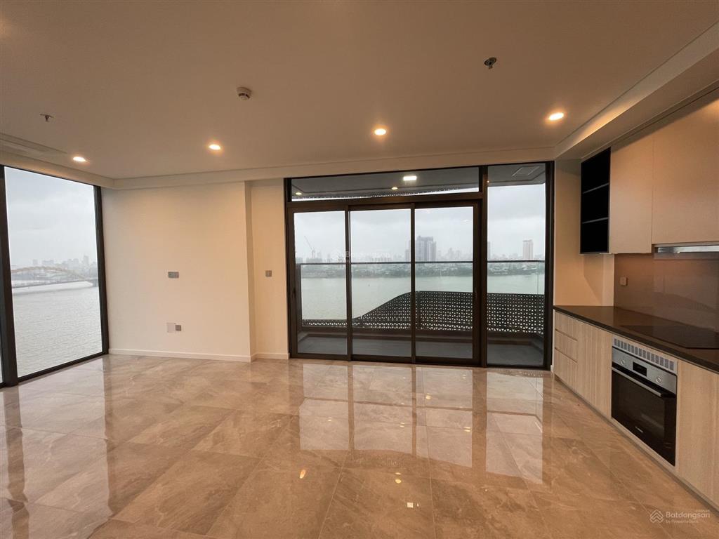 Chính chủ gửi bán căn 3pn152m2 view trực diện sông hàn  biển mỹ khê  bàn giao nhà vào ở ngay