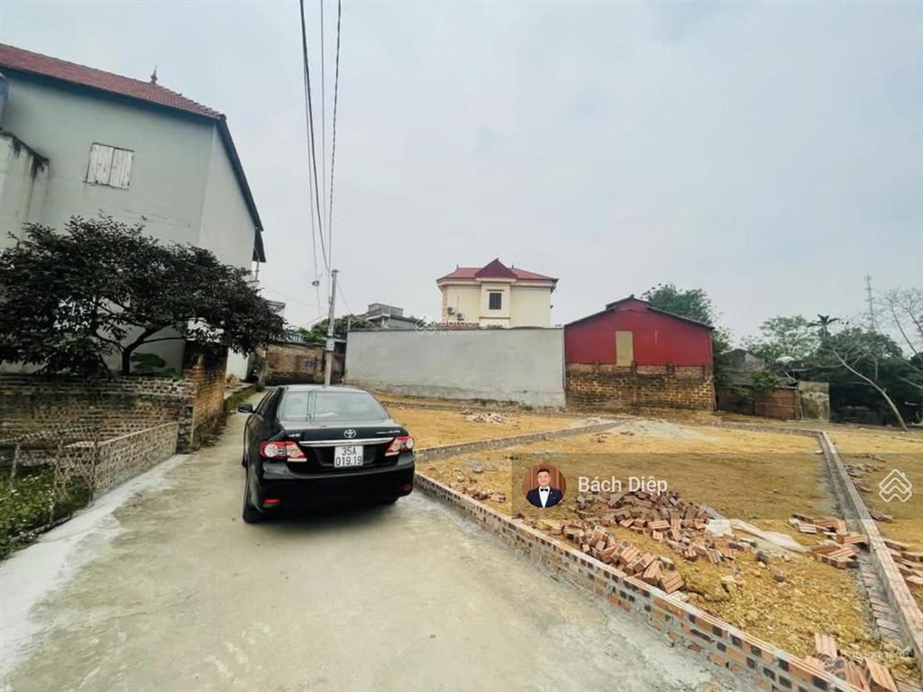Hot! bán 105m2 đất gần bìa làng và ngã 3 trục chính kinh doanh chợ thanh trí, xã kim anh, tp hà nội