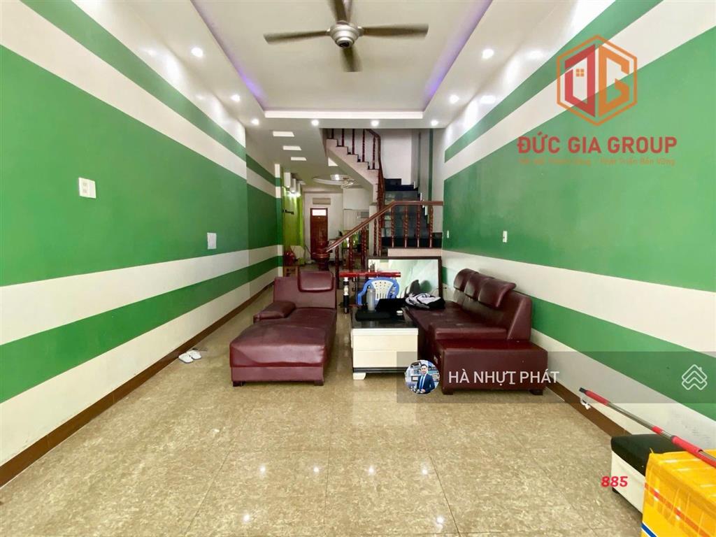 Bán nhà 1 trệt 2 lầu đủ nội thất xịn khu d2d, p thống nhất, biên hòa sổ hồng hoàn công đầy đủ