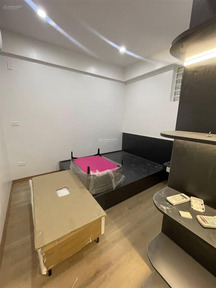 Bán căn chung cư x1, nguyễn xiển, thanh xuân, 78m2, 3 ngủ, 2wc, full nội thất, giá 5,65 tỷ