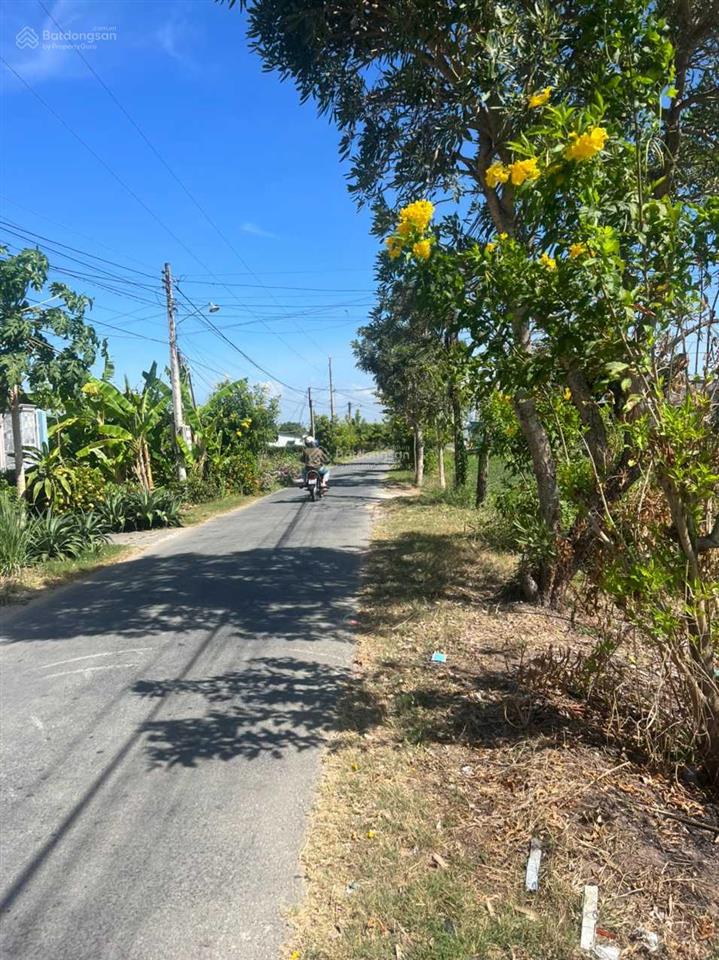 Cần tiền bán nhanh lô đất mặt tiền đường ô tô tải ở an thạnh, hòa phú. giá rẻ