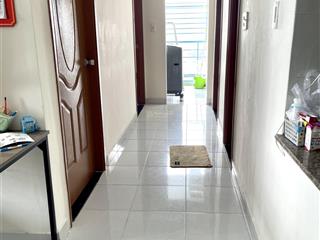 Cần tiền bán gấp chung cư saigon town 3pn 2wc  85m2, giá bán 2.330 tỷ