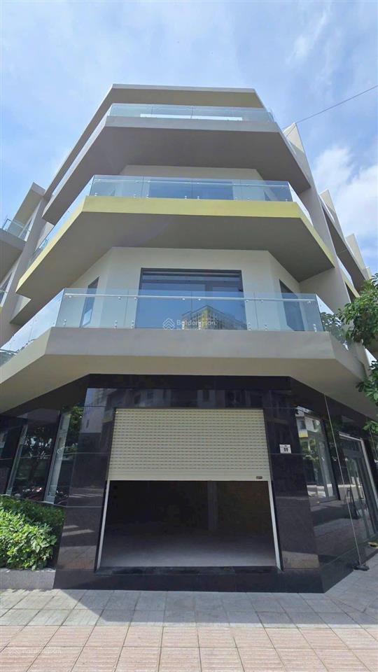 Pkd chủ đầu tư nhà phố bcons uni valley sổ có sẵn, nhà liền 65m² = 7.7tỷ, 4 tầng  4pn giá tốt