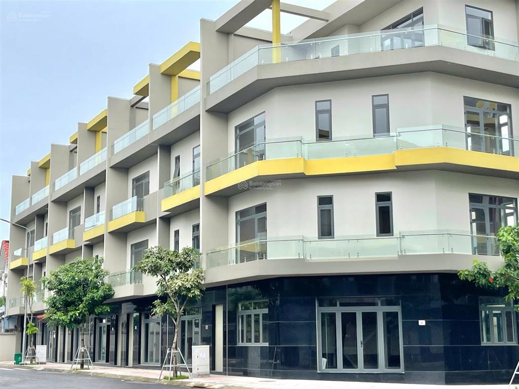 Nhà phố bcons uni valley 4 tầng 84m2 = 10,5tỷ sổ sẵn, nhận nhà khai thác liền, cam kết giá tốt nhất