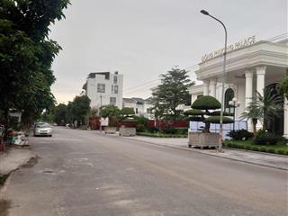 Bán lô đất biệt thự cạnh dabaco từ sơn mặt nhìn đông phương palace