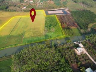 Bán đất nền quốc lộ 22, 3,8 tỷ, 14000m2 đẹp, nhiều tiện ích chỉ với
