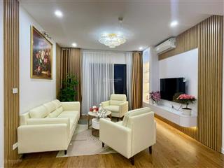 Cần bán căn hộ 3 phòng ngủ 3 vệ sinh tại hpc landmark. sẵn full nội thất, hướng mát nhà đẹp