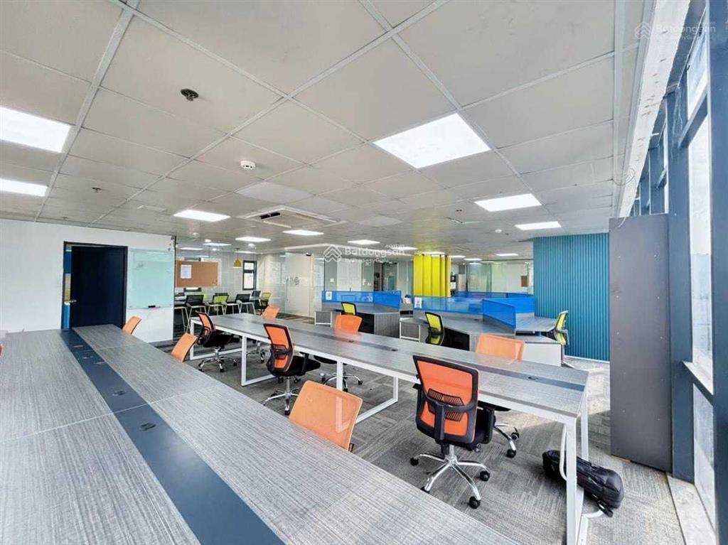 Tòa nhà duy nhất  mặt tiền quận 1 phường đa kao  dt (16 x 35)  hầm 10 lầu  hđ thuê 1,3 tỷ/th