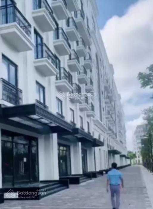 Cho thuê khách sạn boutique hotel 8 tầng dãy ks4.4 gw mặt đường 2 làn đi thẳng ra biển giá siêu rẻ