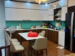 Bán lk văn phú nhà 5 tầng 5pn 5wc, 60m2, 17,5 tỷ ở kđt văn phú, hà đông, tiện ích đầy đủ