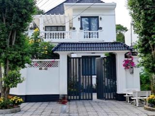 Bán biệt thự góc 2 mặt tiền kdc diệu hiền 3 phòng ngủ giá 9 tỷ