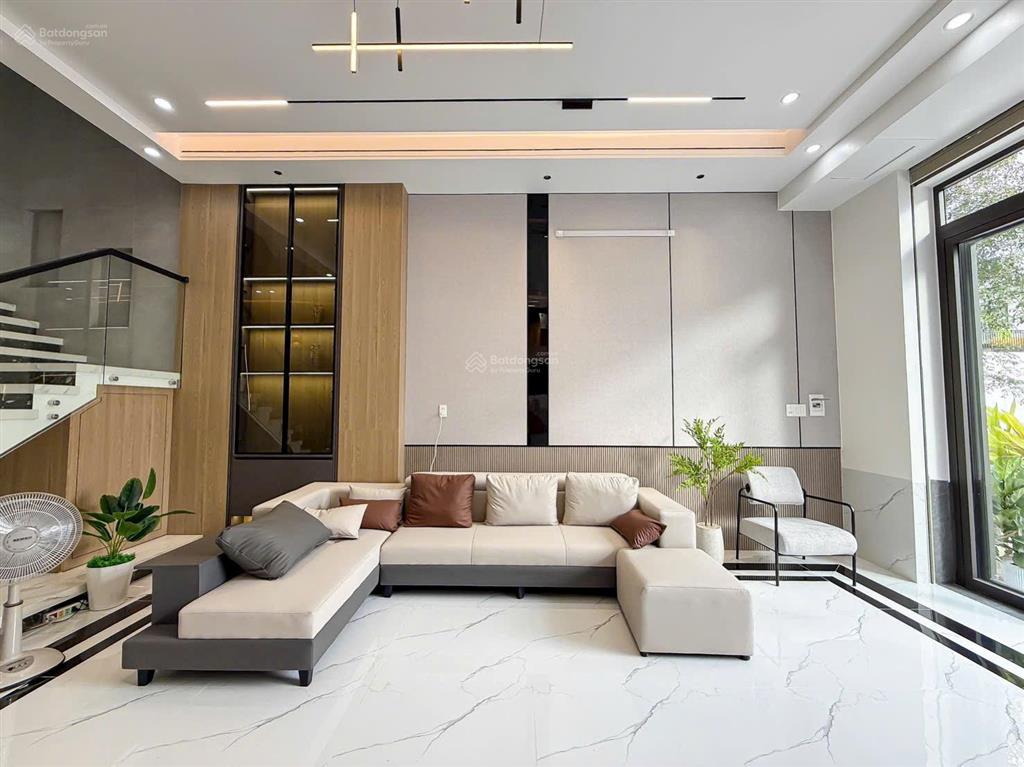 Bán nhà trệt 2 lầu đường số 5 kdc văn hoá tây đô cái răng cần thơ