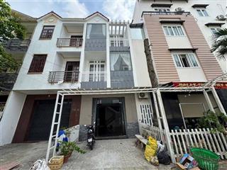 Nhà trệt 2 lầu khu long thịnh cái răng cần thơ dt 4.5x20m  giá 3.55 tỷ