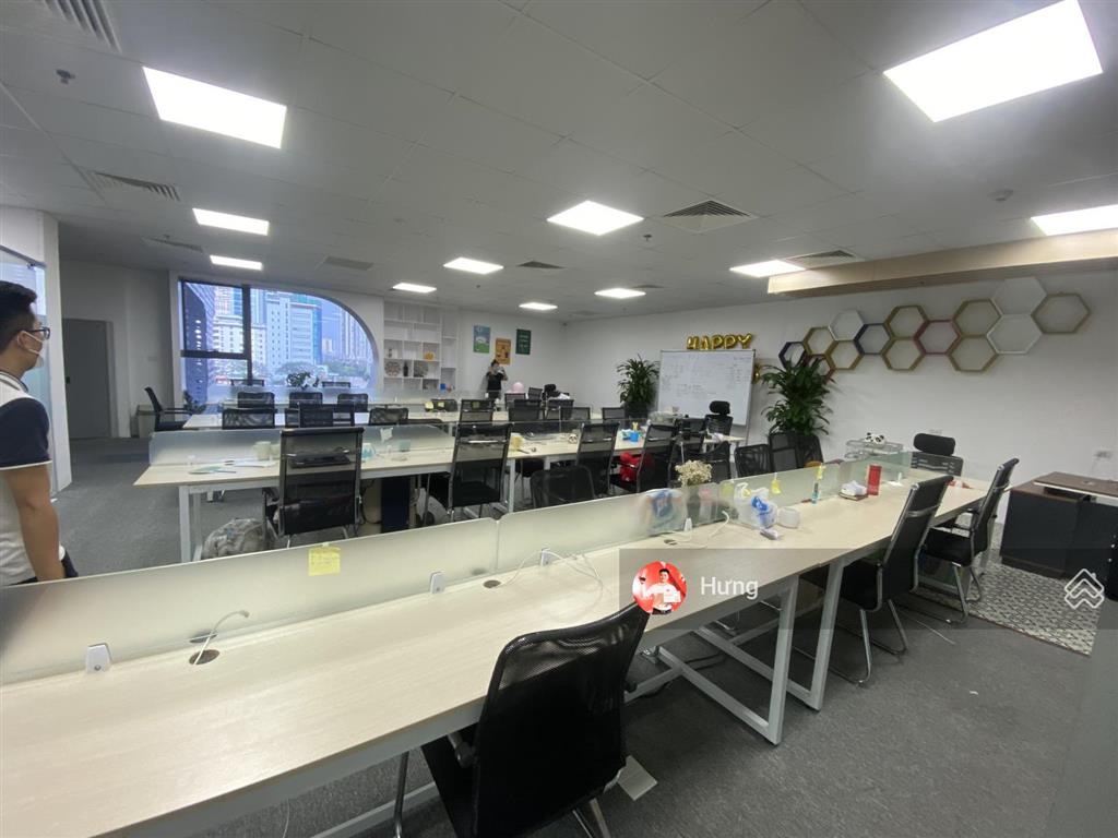 Cho thuê văn phòng sẵn nội thất tại tòa vinhomes west point diện tích 300m2 linh động cắt từ 100m2