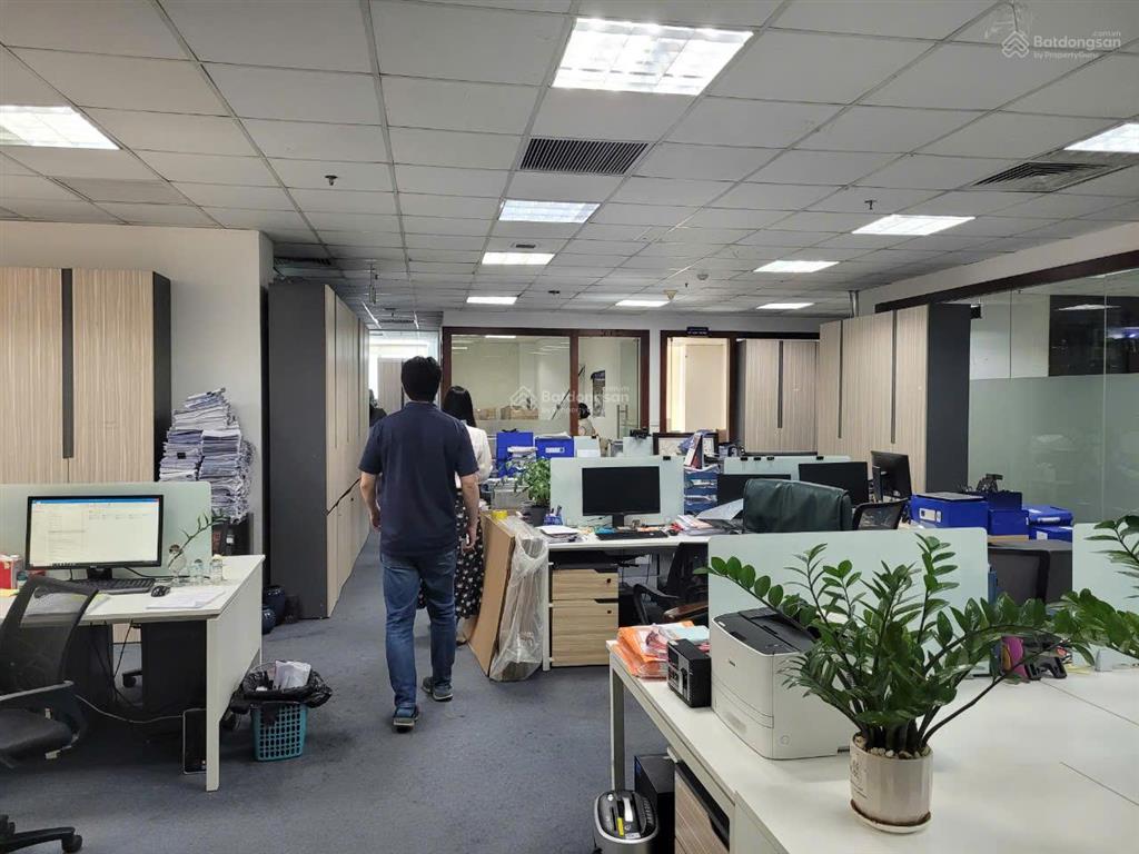 Chính chủ cho thuê văn phòng sẵn nội thất, linh hoạt diện tích 200m tại viwaseen tố hữu giá 190k/m2