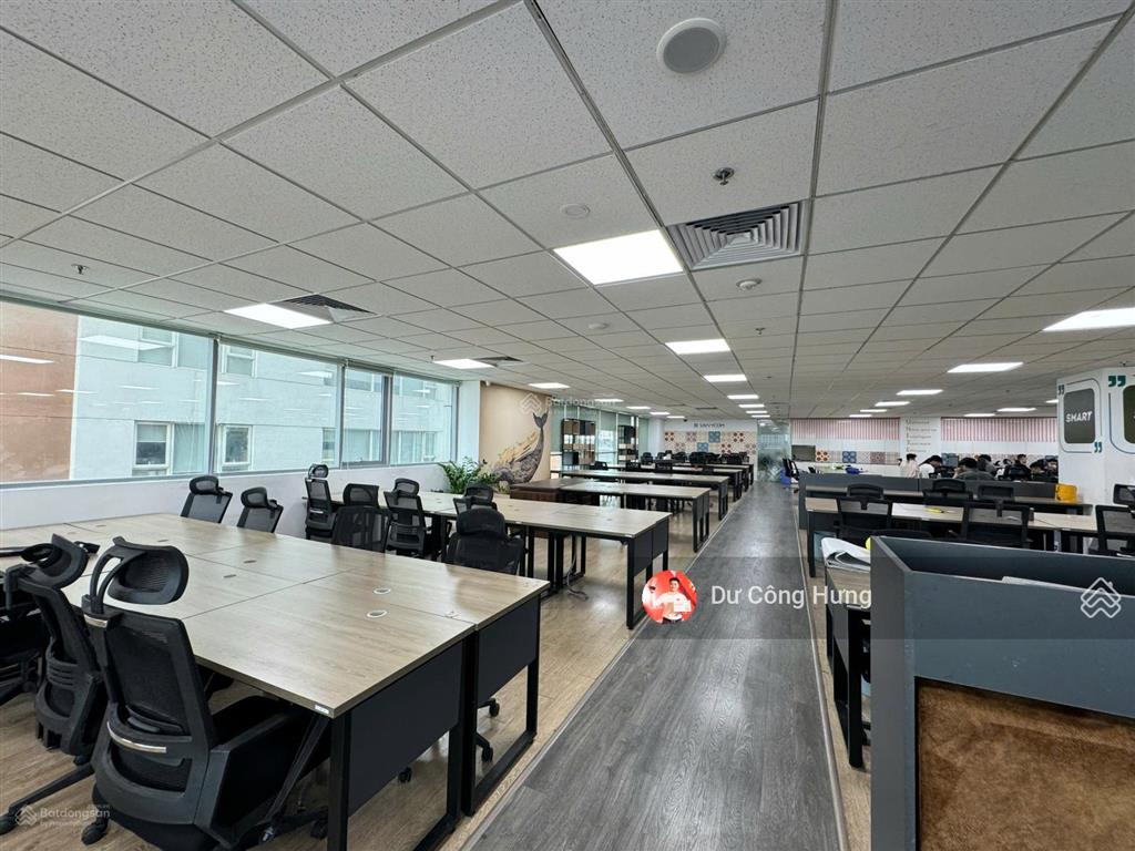 Cđt cho thuê văn phòng tại golden palace mễ trì sẵn nội thất 1000m2 có cắt từ 100m2 giá 200k/m2/th