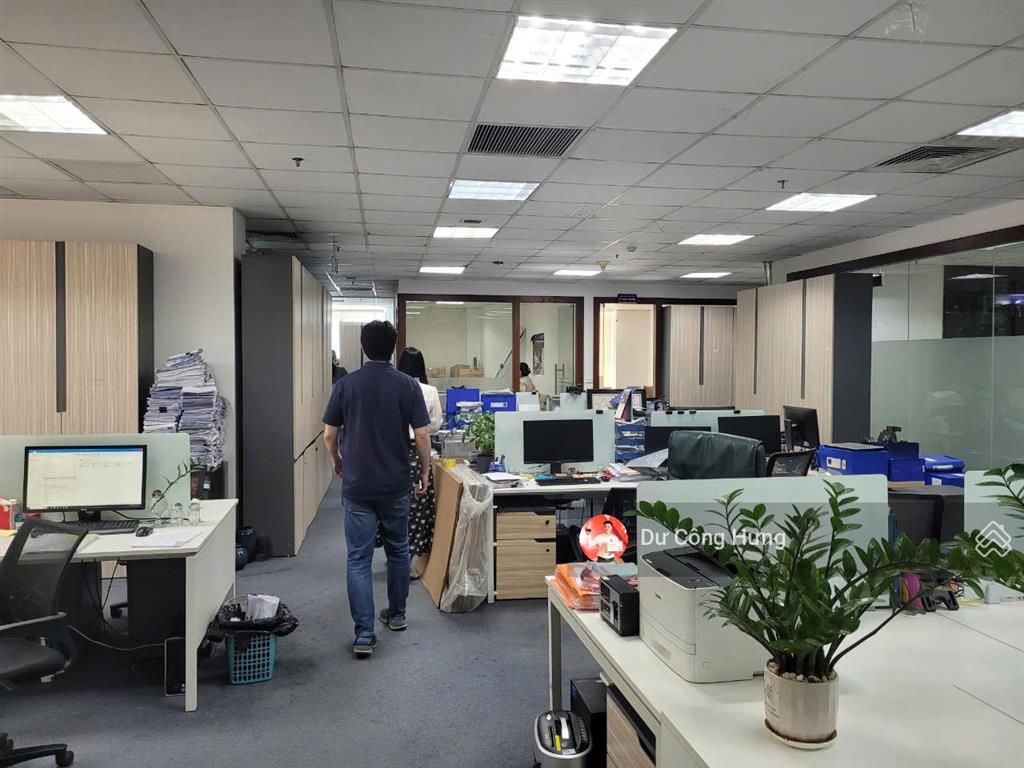 Bql cho thuê văn phòng tại tòa star tower dương đình nghệ diện tích linh hoạt 200m2 giá 210k/m2/th