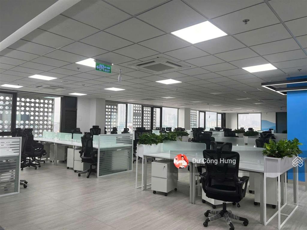 Bql cho thuê văn phòng tại tòa star tower dương đình nghệ diện tích linh hoạt 200m2 giá 210k/m2/th