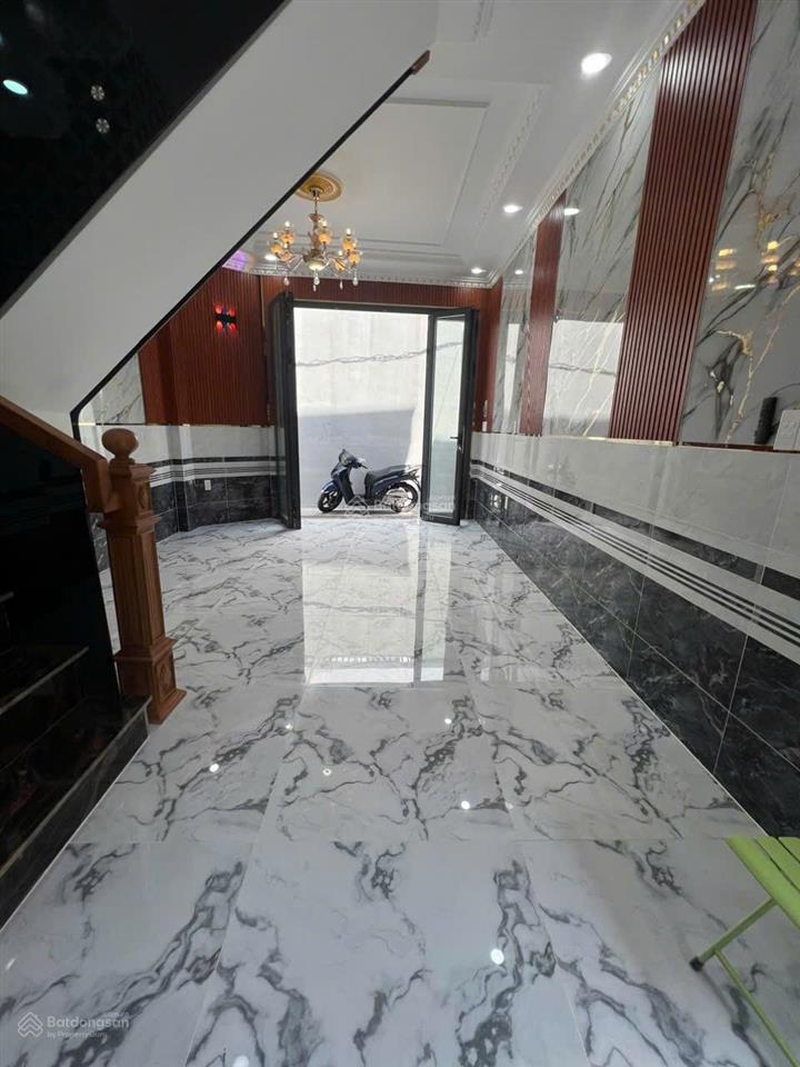 Bán nhà đường nguyễn văn quỳ, phú thuận, quận 7, tp. hcm, 2,3 tỷ, 35m2, view đẹp, giá ưu đãi