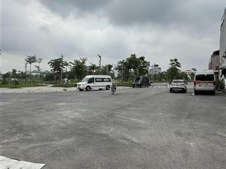 Bán đất lô góc mt 18,82m  dt 230m2 chính chủ