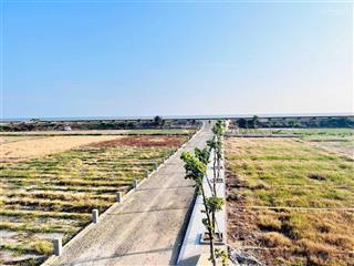 Chính chủ cần bán đất ven biển quất lâm sát bãi tắm. cách 300m có flamigo sẵn sổ giá 1xtr/ m2