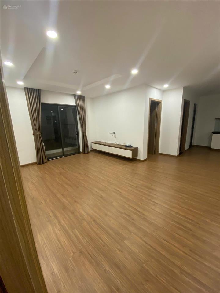 Bán căn hộ góc 3pn chung cư jardin sài đồng, full nội thất cơ bản chỉ 6.5 tỷ, bao hết thuế phí