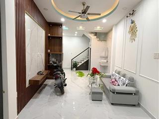 Nhà 4 tầng nở hậu đường Nguyễn Thị Tần, P1Q8. Giá 4,85 tỷ TL