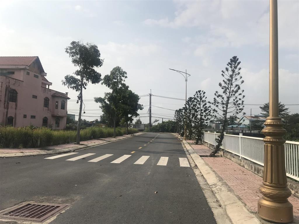 Bán lô 84m2 thổ cư, đường nhựa 7m, đã có sổ, trục đường võ văn bích, bình mỹ