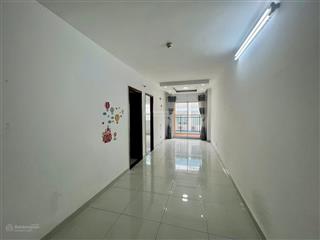 Bán căn hộ 8x plus đường trường chinh, 2pn  2wc, đã có sổ hồng. tầng đẹp view thoáng, giá 2tỷ5