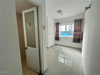 Bán căn hộ 8x plus view hướng nam, nhà có nội thất cơ bản, hỗ trợ vay ngân hàng