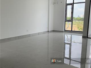 Cho thuê nhà đảo kim cương dt 5x20m hầm trệt 3 lầu. 2 sàn trống vp và 3 phòng chức năng. giá 45tr
