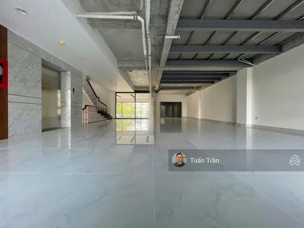 Cho thuê toà nhà sd 1500m2 mặt tiền sông sài gòn p.thạnh mỹ lợi q2. kế đảo kim cương. giá 250tr/th