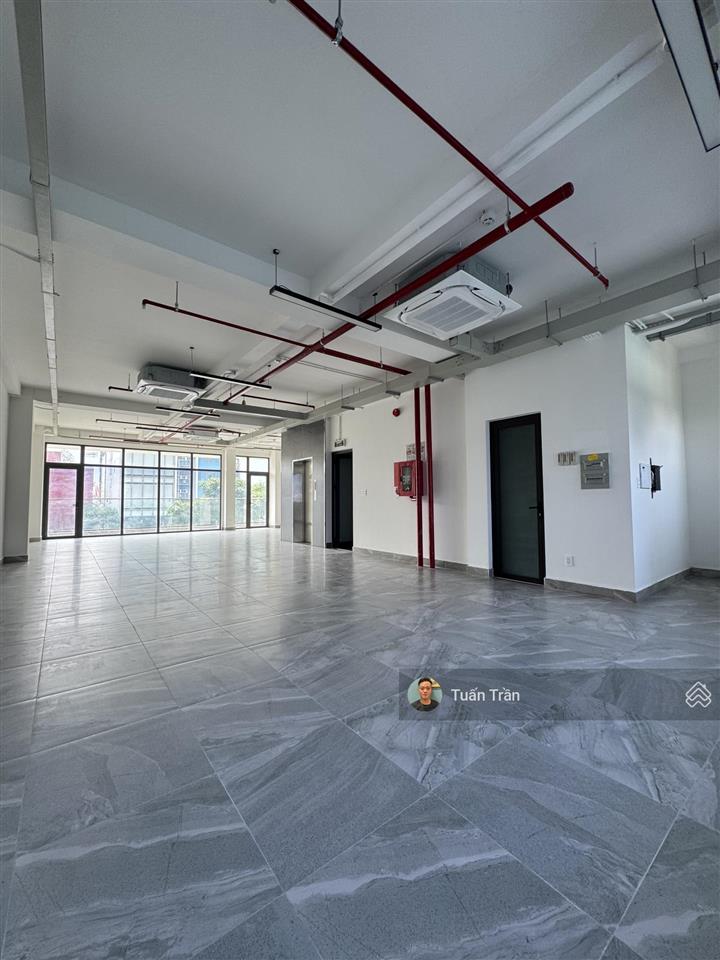 Toà nhà mt trương văn bang (40m) cho thuê. 800m2 dtsd. 8x20m. hầm 7 lầu. giá 250tr/tháng. full sàn