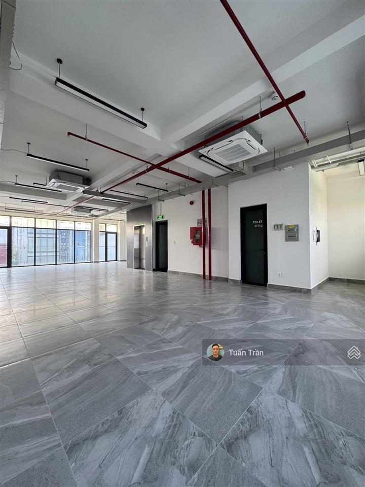 Toà nhà mt trương văn bang (40m) cho thuê. 800m2 dtsd. 8x20m. hầm 7 lầu. giá 250tr/tháng. full sàn