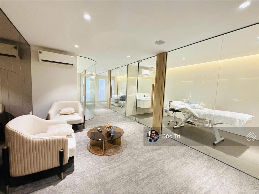 Hạ giá 11 tỷ bán gấp tòa nhà mt nguyễn gia trí p25 bình thạnh, dt sàn 1080m hầm 7 tầng giá 58 tỷ