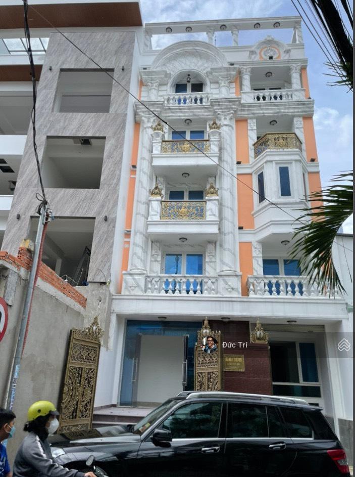 Hxh nguyễn trãi q5  tòa nhà hầm 8 lầu  35 phòng  hđt 130tr/th  ngộp bank giảm về 35.5 tỷ