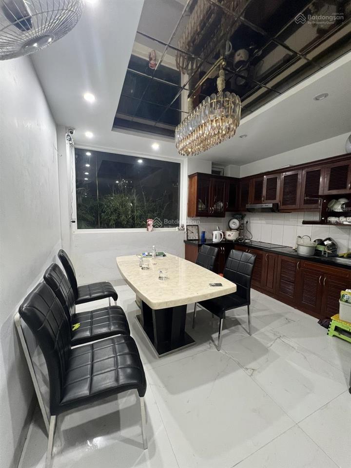 Không có căn th2  bán nhà khuất duy tiến phân lô vip thanh xuân