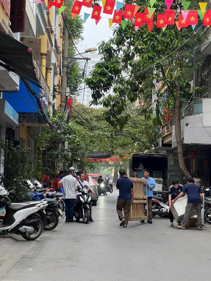 Không có căn th2  bán nhà khuất duy tiến phân lô vip thanh xuân