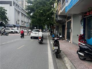 Mặt phố nguyễn công hoan. 3 thoáng vĩnh viễn. kinh doanh. mặt tiền 5,5m với 4 tầng thang máy