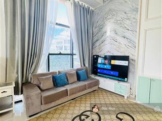 Bán căn góc 2 mặt thoáng full nội thất đẹp như hình  44m2 view hướng mát  the sun avenue