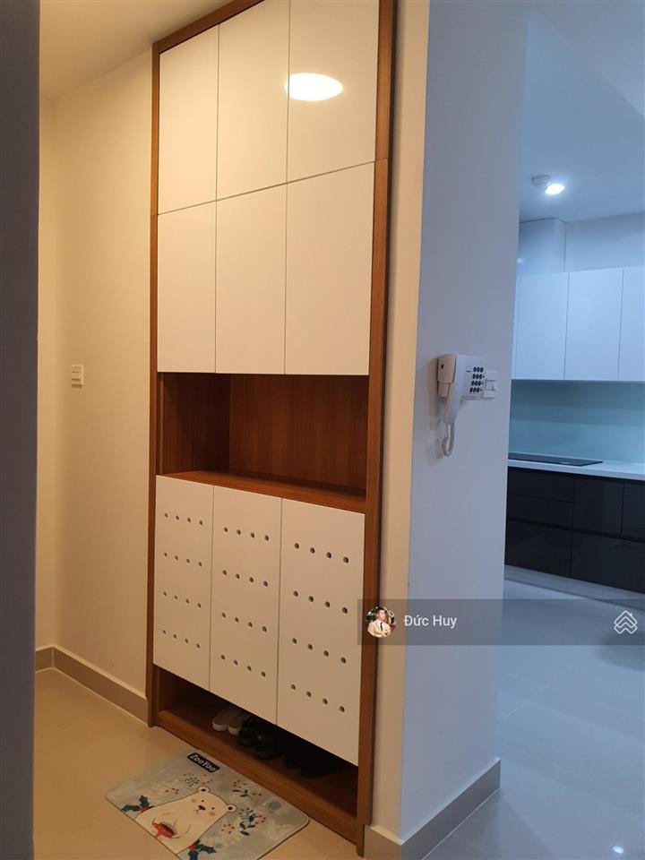 Bán nhanh căn 2pn đã có sổ hồng the sun avenue  75m2 full nội thất, view sông sg thoáng mát