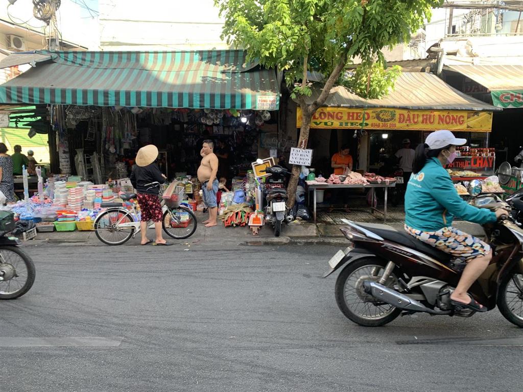 Mt ngay chợ phạm văn bạch 4x20m 1t1l 2mt hẻm trước sau. chỉ 12.85 tỷ