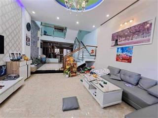 Cần bán nhà 3 tầng mặt tiền khu biển đường 7m5 nguyễn công sáu dt 100m ngang 5m