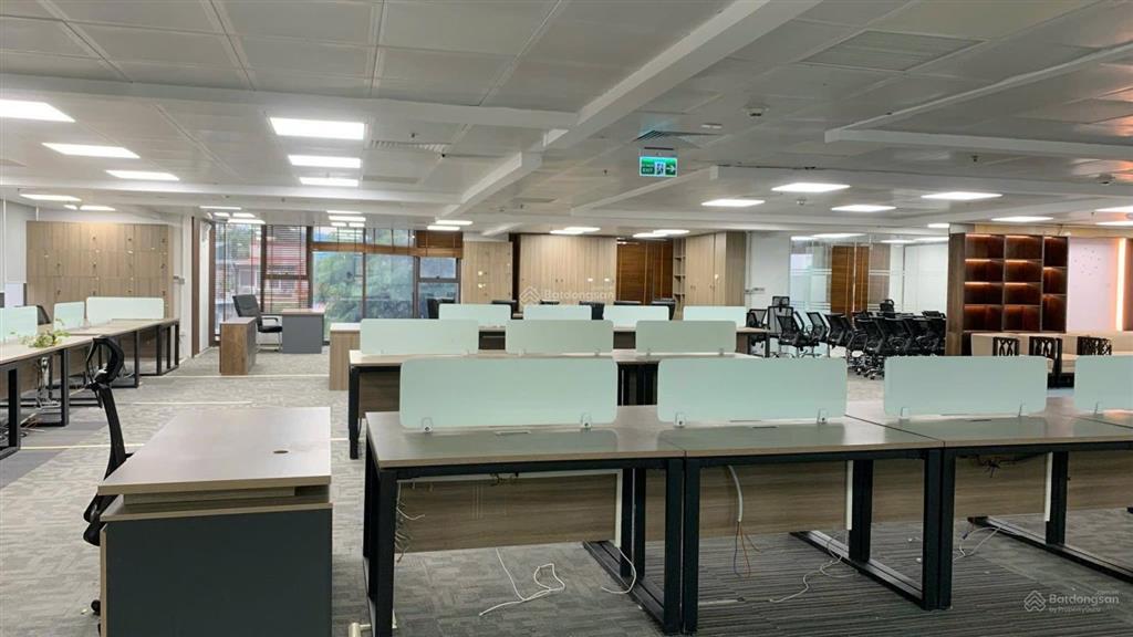 Bql tòa nhà capital palace 29 liễu giai cho thuê vp, dt 200m2
