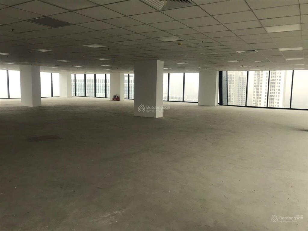 Cho thuê văn phòng tại số 92 nguyễn văn cừ, lb, dt  200m2, giá 200k/m