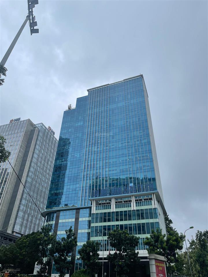 Bql cho thuê vp tại tòa nhà imperial số 71 vạn phúc 100m2  gia thỏa thuận